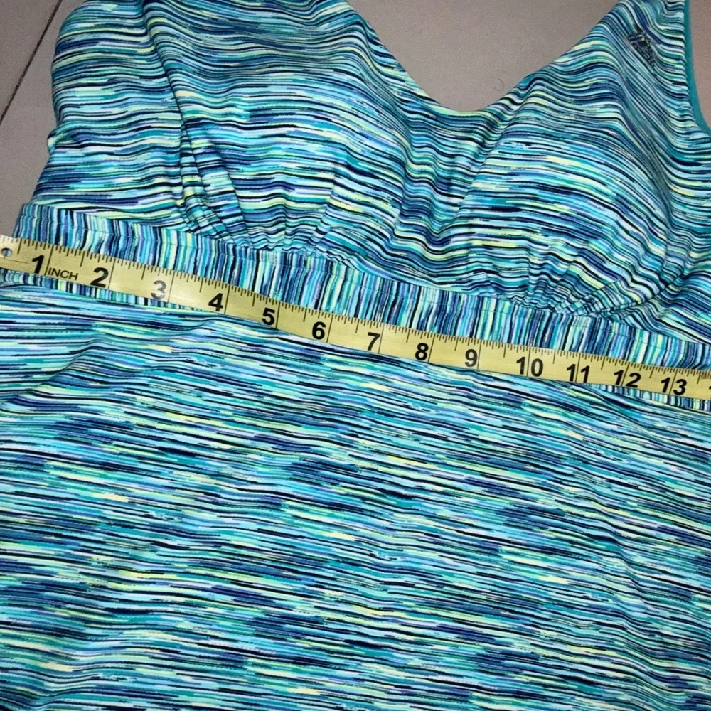 Stylish Blue and Green Halter Dress - Picture 6 of 14